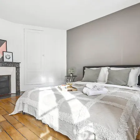 Bnbnova - Le Marais & Place De La Republique - 2br Appartamento *